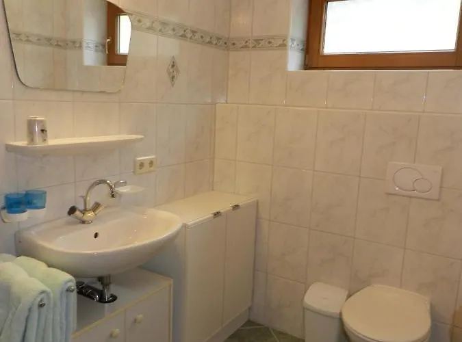 Peterlerhof Apartment Tux